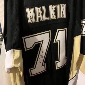 Egveni malkin signed Pittsburgh  penguins jersey